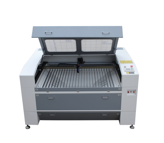Laser cutting machine
